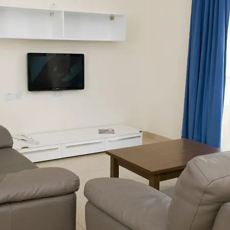 Blubay By St Ξενοδοχείο με διαμερίσματα Gzira