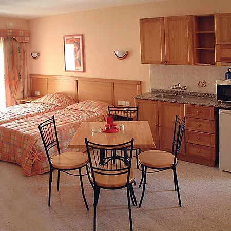 Hotel de apartamente Blubay By St 3*