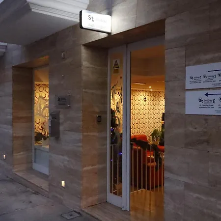 Blubay By St Apartahotel