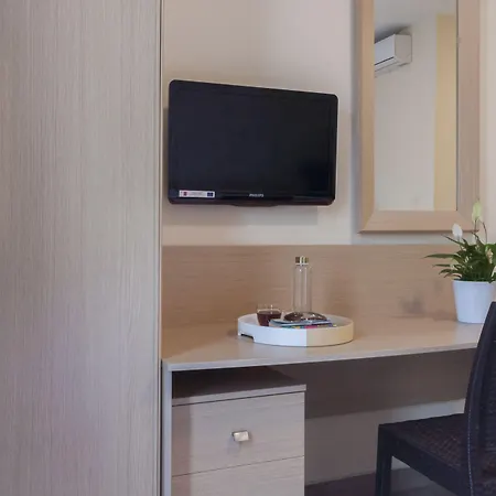 Blubay By St Aparthotel Gzira