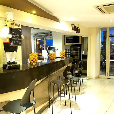 Blubay By St 3* Gżira