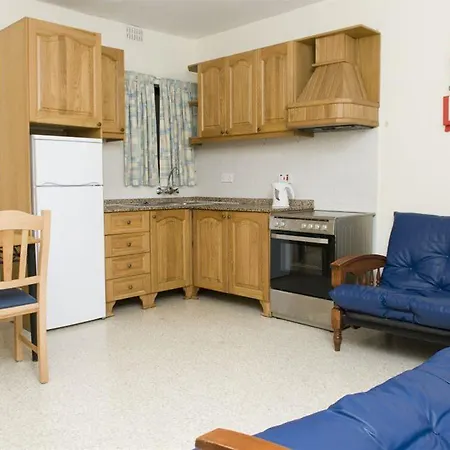 Blubay By St Apartmanhotel 3*