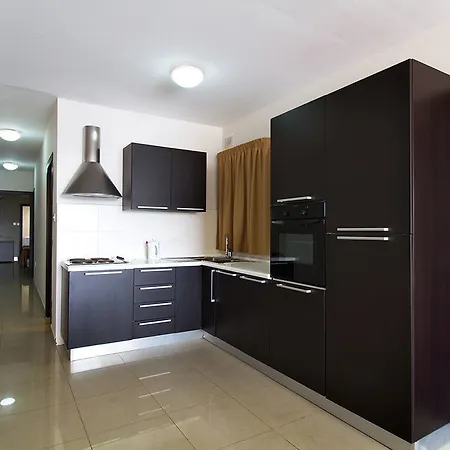 Blubay By St Aparthotel Gzira