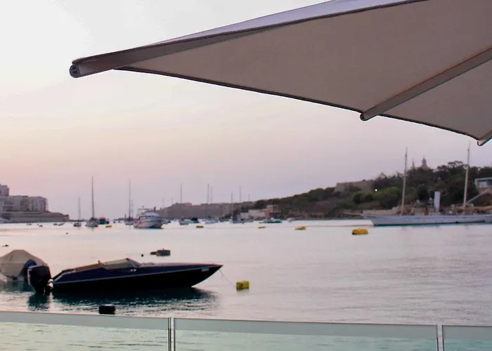 Blubay By St 3* Gżira