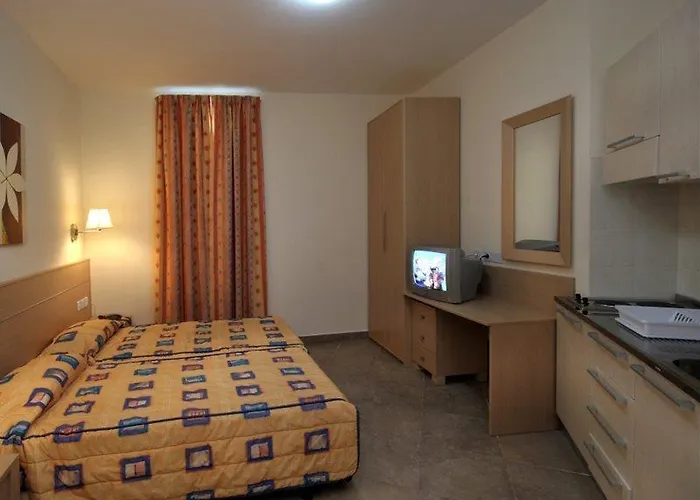 Apartmanhotel Blubay By St 3*