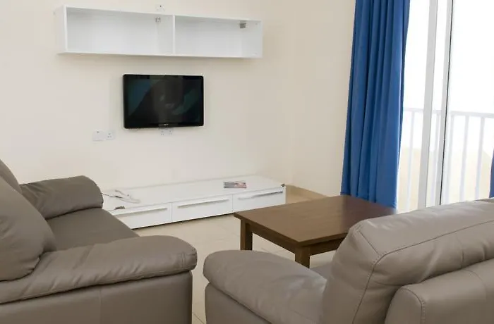 Blubay By St Apartmanhotel Gżira
