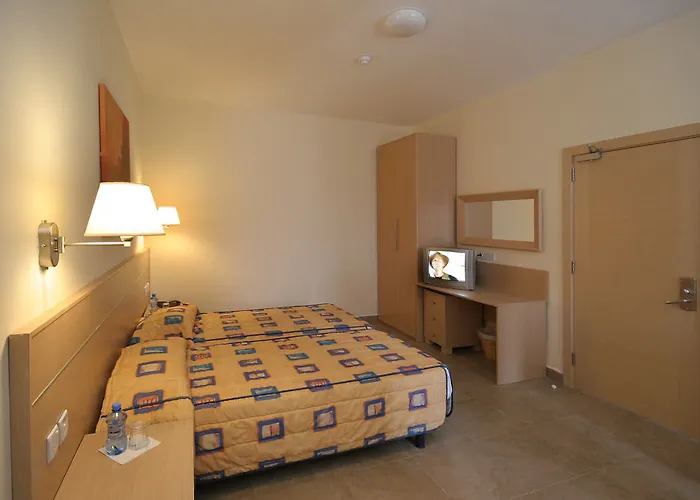 Blubay By St Apartmanhotel 3*