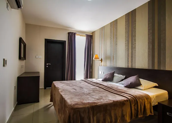 Blubay By St Apartmanhotel