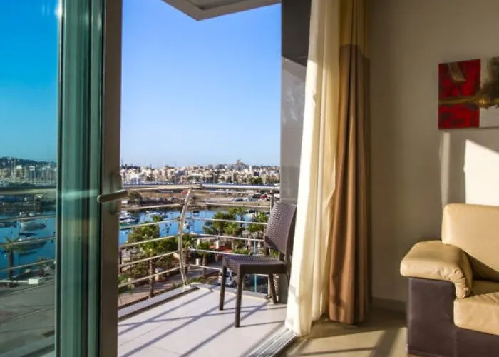 Apartmanhotel Blubay By St 3*